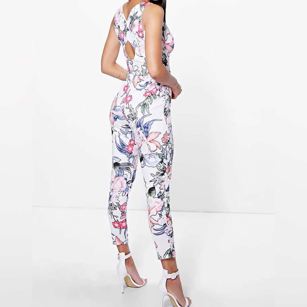 Boohoo Molly Floral Print Cross Back Skinny Leg Jumpsuit